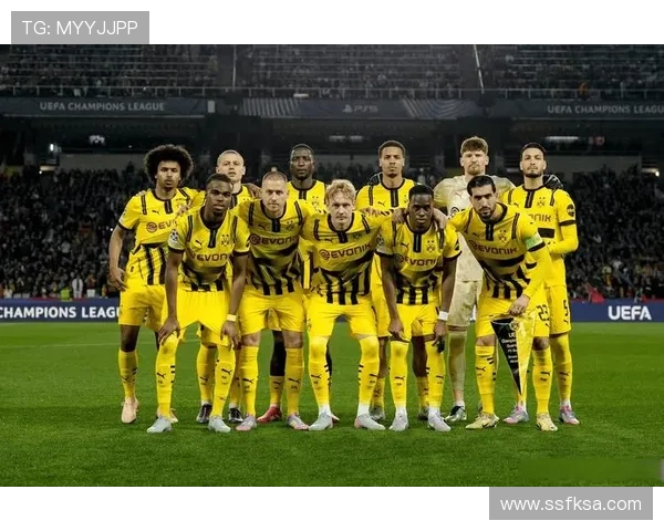 多特蒙德中场控制力不足，高强度对抗下表现受限