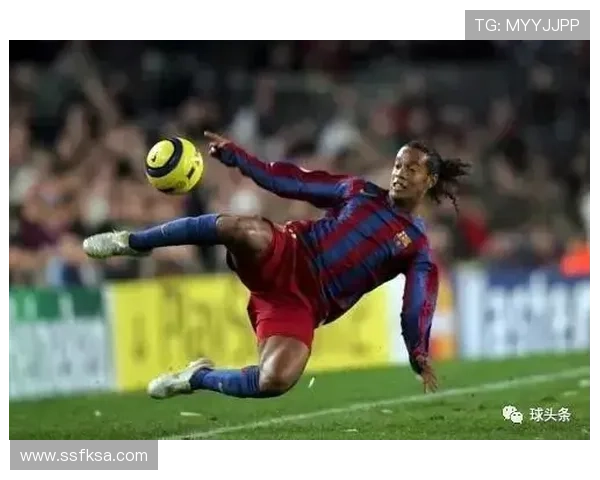 罗纳尔迪尼奥一开口稳住全场，结果手上那堆奢侈品比工资账单还扎眼！